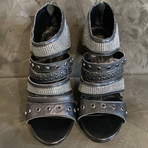 Dolce Vita Black Chain Mesh Heels - Picture 2 of 9